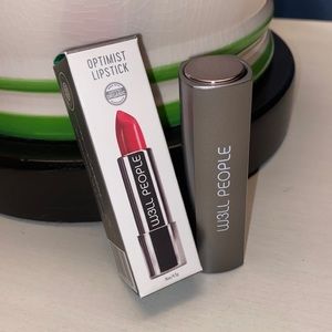 Well People Optimist Lipstick Color: Om Yeah! (Fuschia)